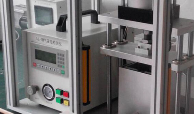 汽車發(fā)動機氣密性檢測設(shè)備