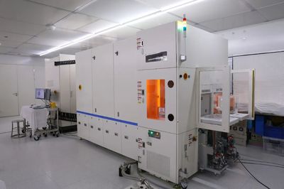 東方晶源開啟電子束設備批量交付新篇章，兩款核心量測檢測設備成功交付新客戶